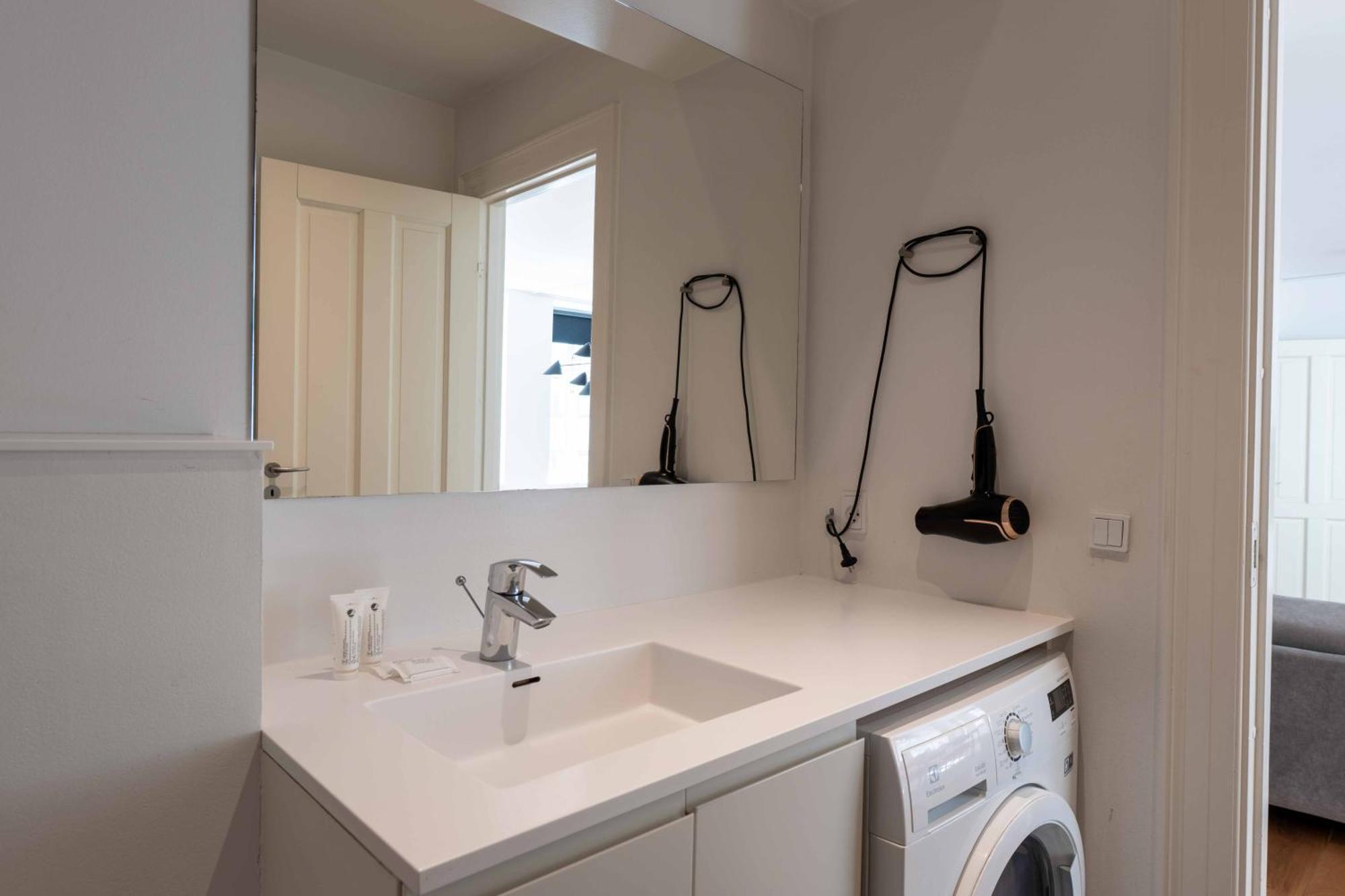 Perfect 3 Bedroom Apartment In The Heart Of Cph 코펜하겐 외부 사진